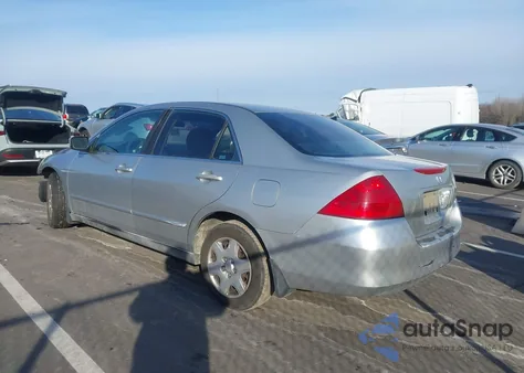 2007 Honda Accord 2.4 Lx из США, поврежденный, VIN 3HGCM56457G703058